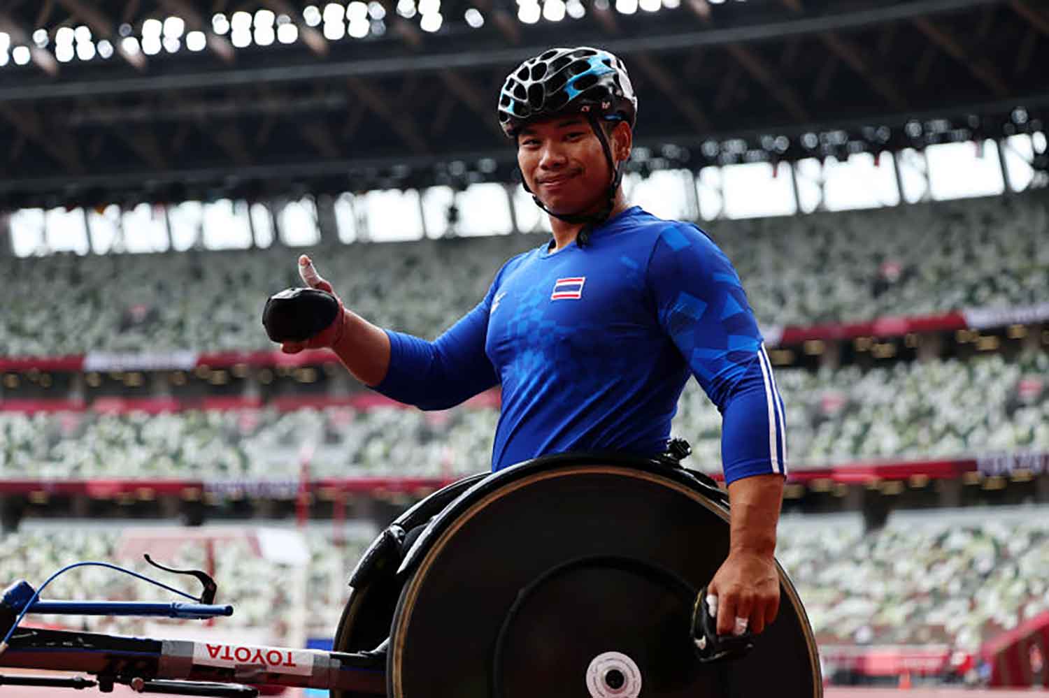 Paralympic silver, bronze for Thai wheelchair racers