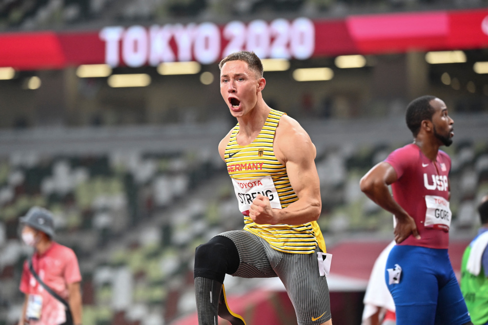 100m Paralympic track thriller as Streng unseats Peacock