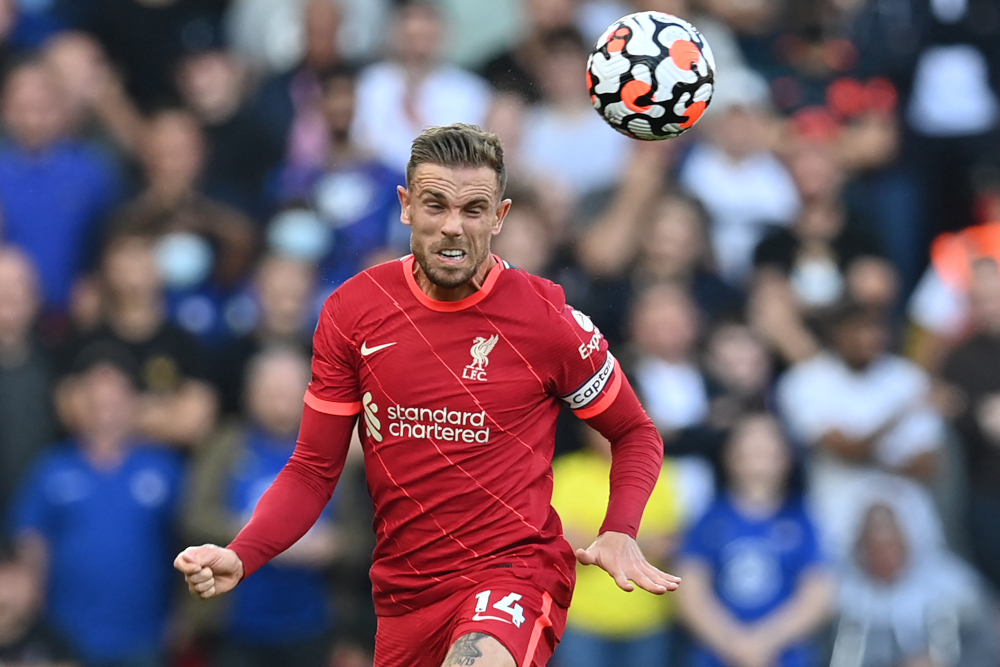 Liverpool extend skipper Henderson’s contract
