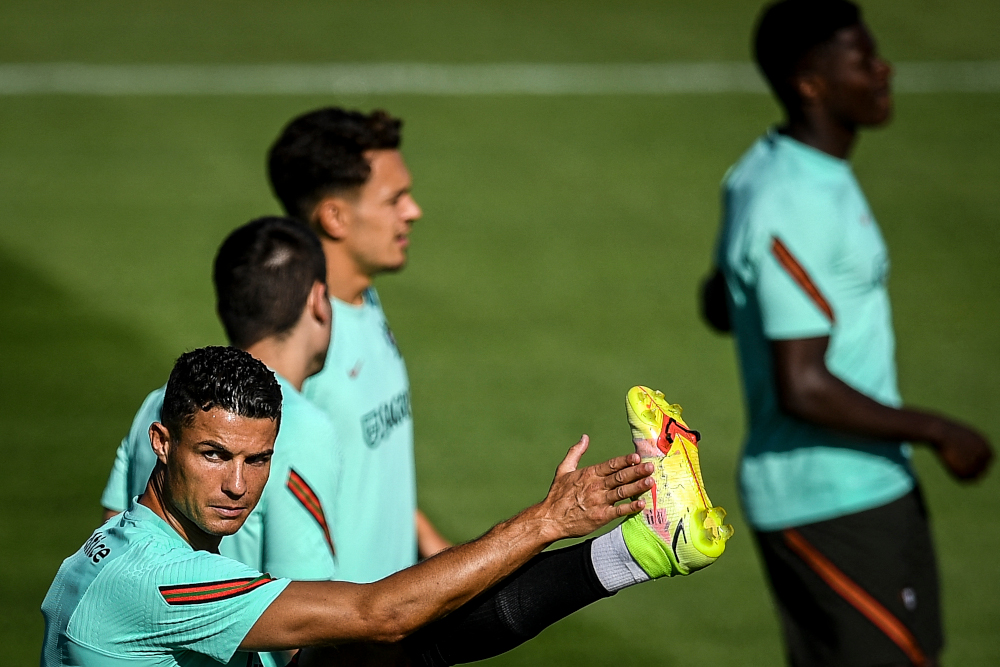 Ronaldo return headlines busy final day of Premier League transfer deals