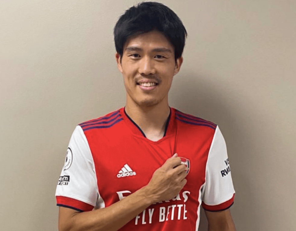 Arsenal confirm signing of Takehiro Tomiyasu