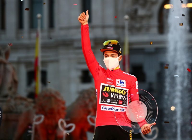 Cycling-Emphatic Roglic storms into red with Vuelta victory at Codavonga