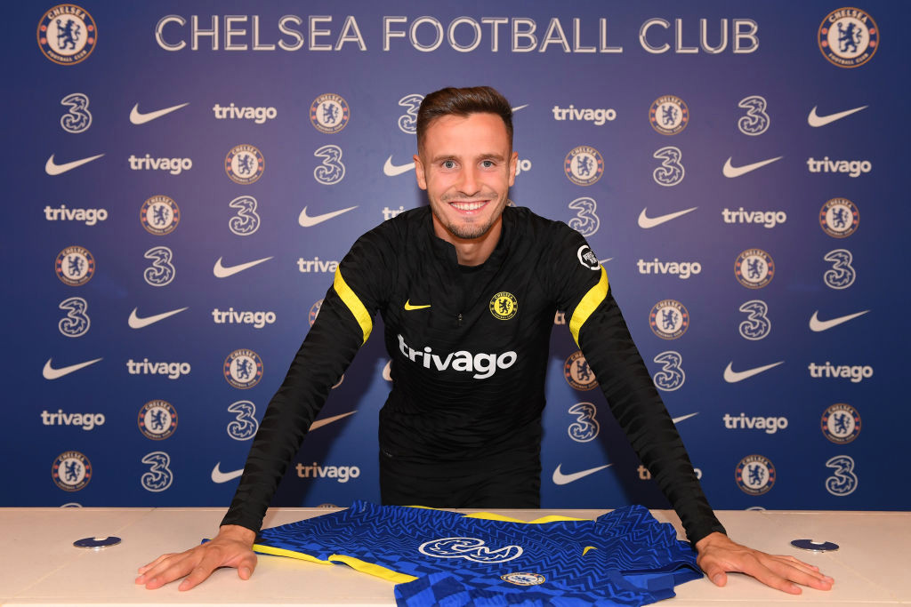 Gary Neville backs Chelsea to challenge on all fronts following the signing of Saul Niguez