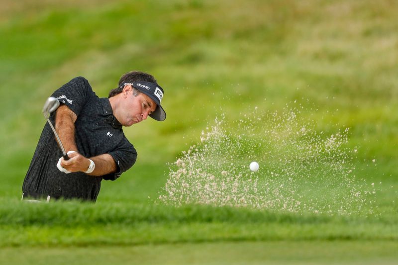 Golf - Watson underplays stardom in U.S. Solheim Cup team room