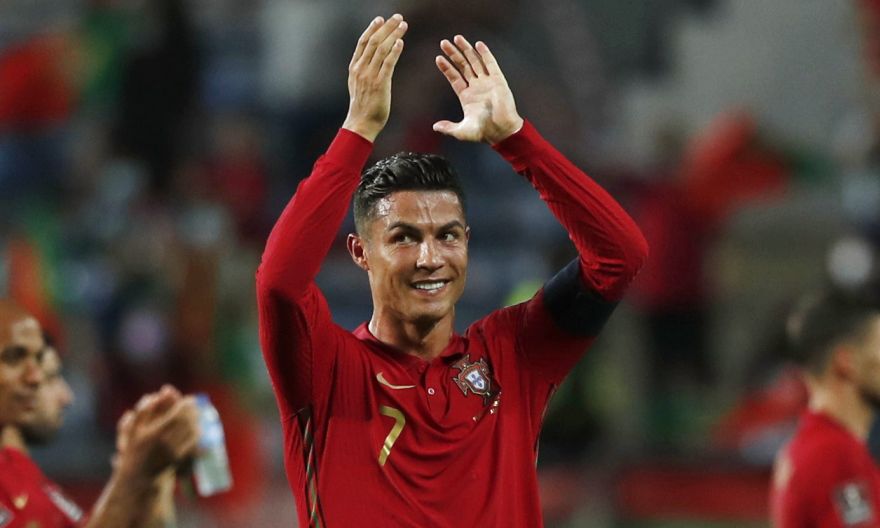 Football: Ronaldo to wear Man United's No. 7 shirt