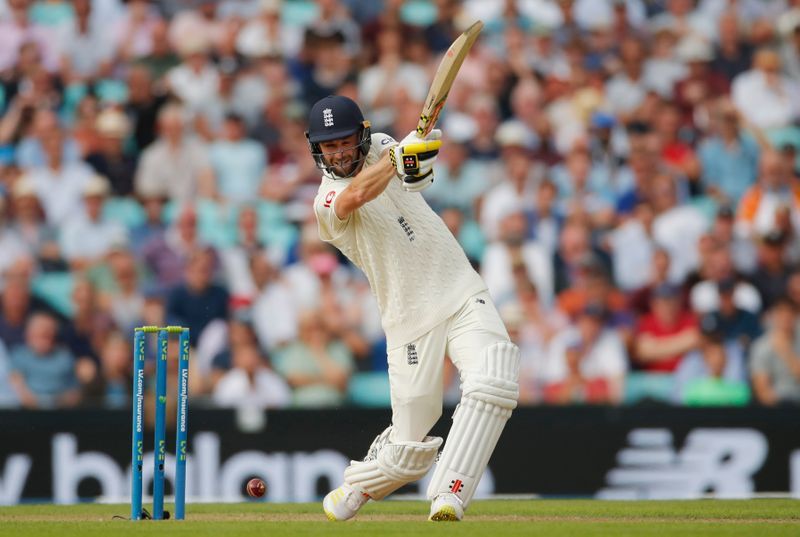 Cricket-England all out for 290 against India in Oval test