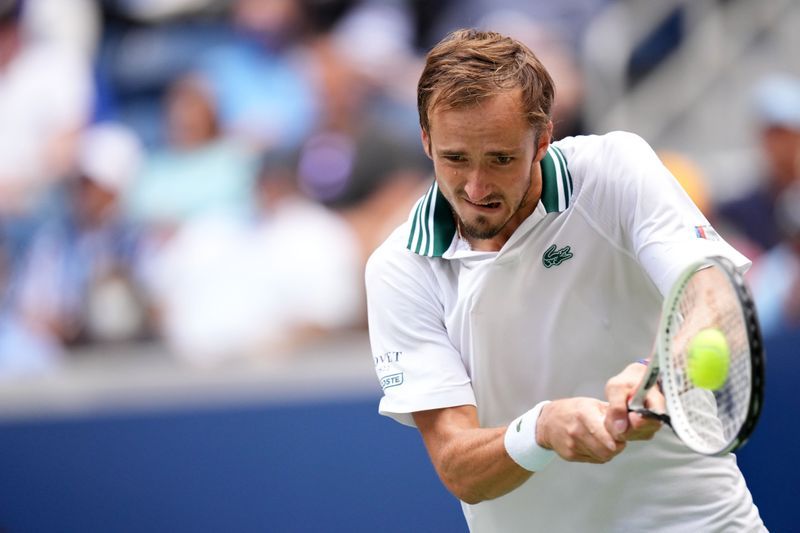 Tennis-Medvedev continues U.S. Open sprint with third-round win