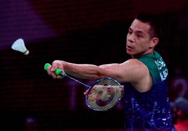Liek Hou creates history as first Paralympic badminton men’s singles champion (Updated)