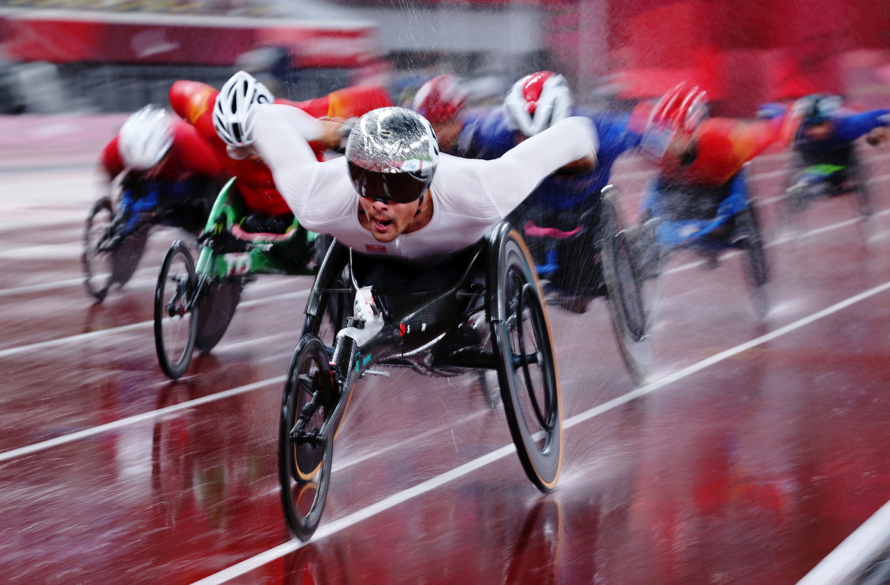 Paralympics: 'Silver bullet' Hug completes golden Games sweep in marathon