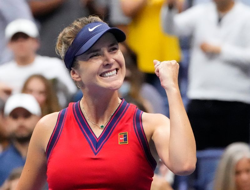 Tennis-Svitolina stays in U.S. Open hunt by beating Halep in fourth round