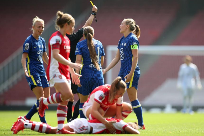 Football: Women's game treated like 'second-class citizens' without VAR, laments English manager