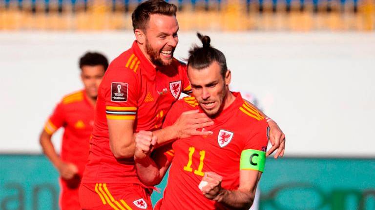 Bale hattrick grabs Wales dramatic win over Belarus