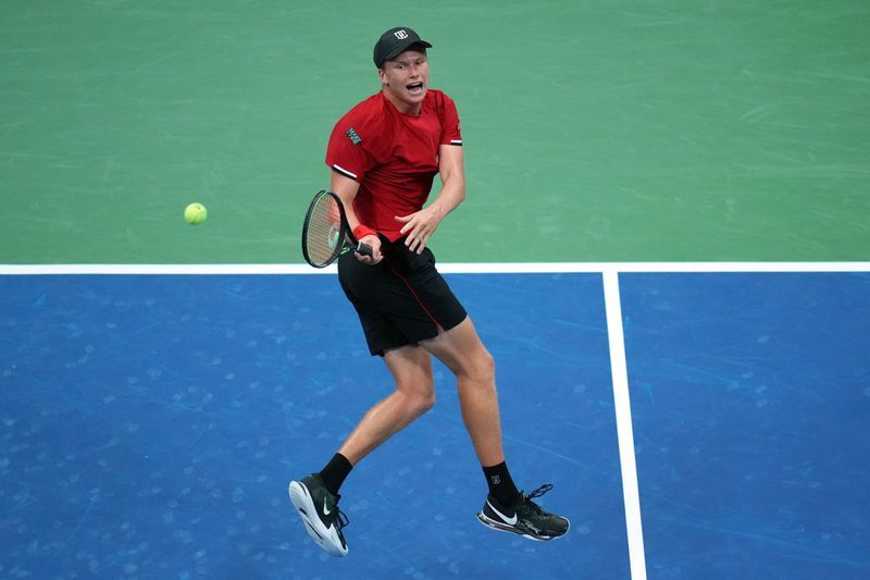 Tennis-Brooksby exit leaves US Open quarters with no home player for first time
