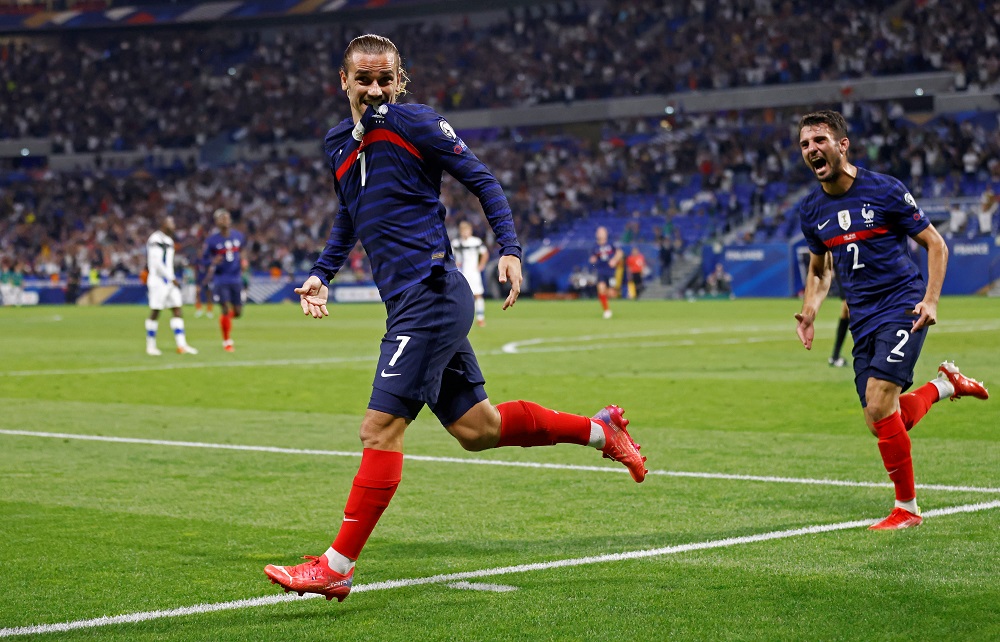 Griezmann double fires France to victory over Finland