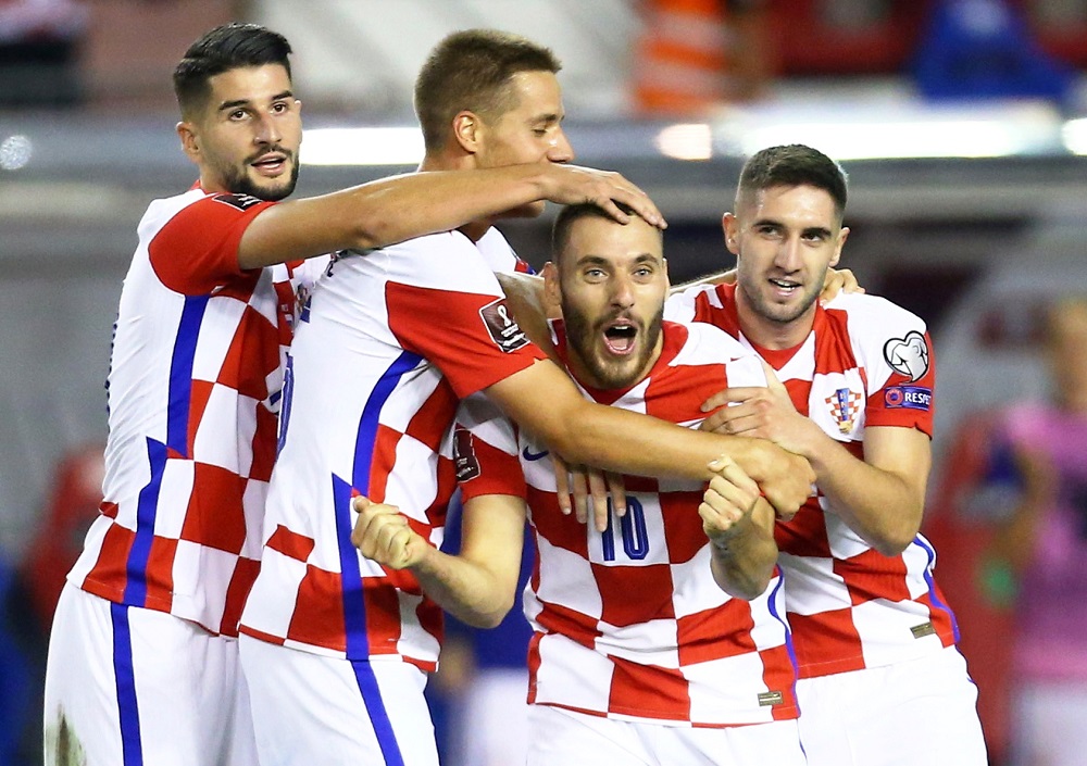 Croatia go top with 3-0 win over Slovenia