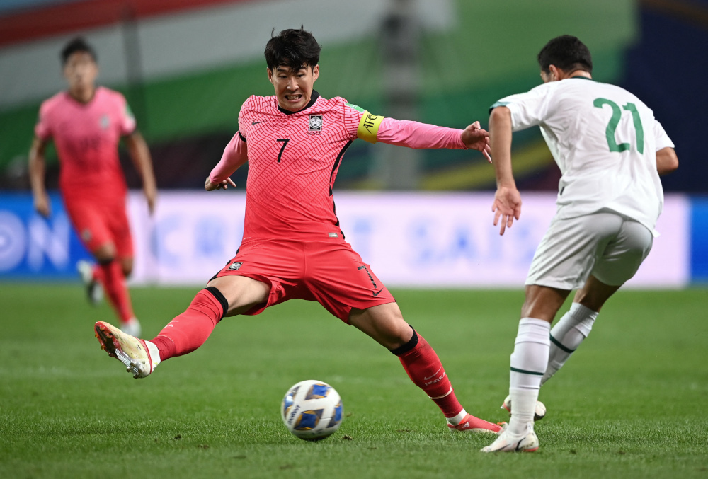 Injury scare for Spurs as Son picks up knock on international duty