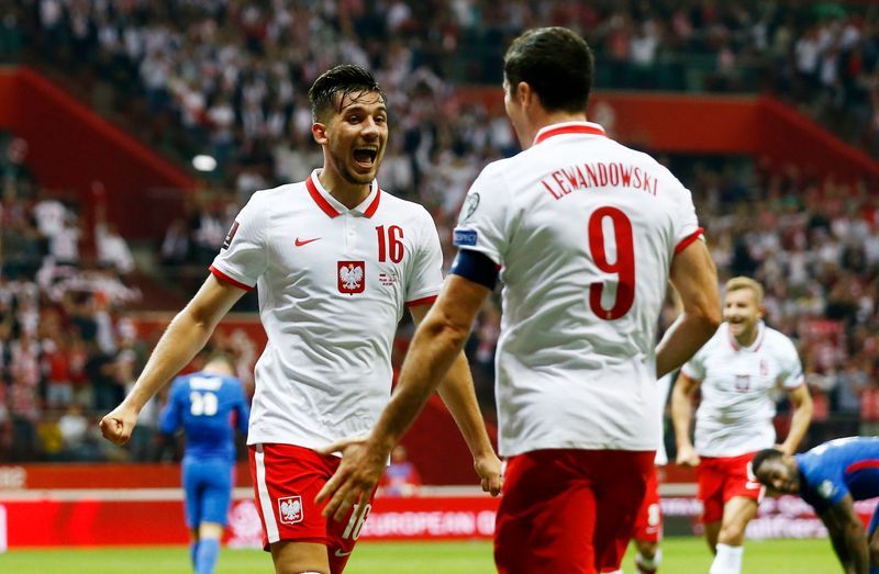 Soccer - Belief behind fearless Poland display against England, says Moder