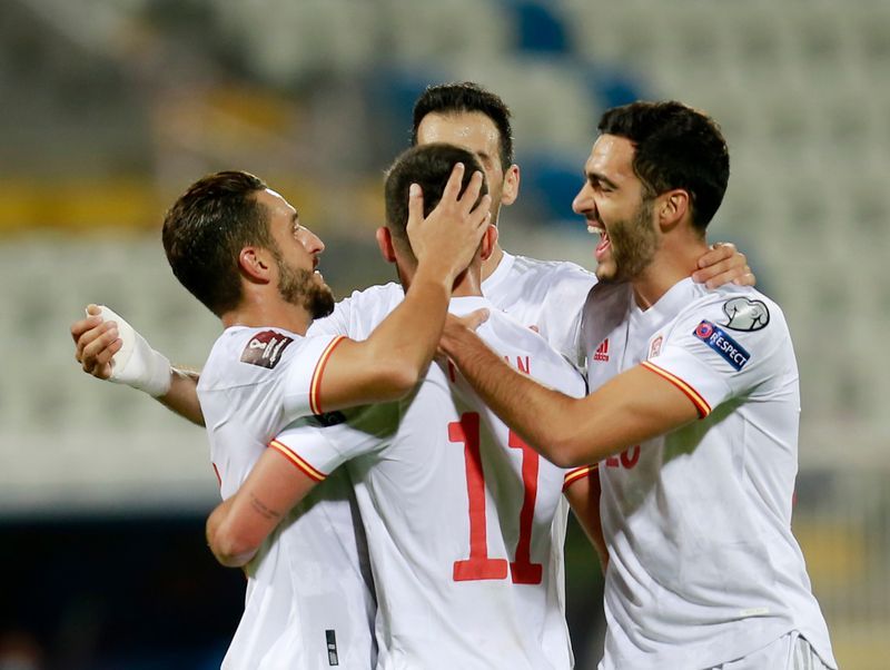 Soccer-Fornals and Torres goals give Spain victory in Kosovo