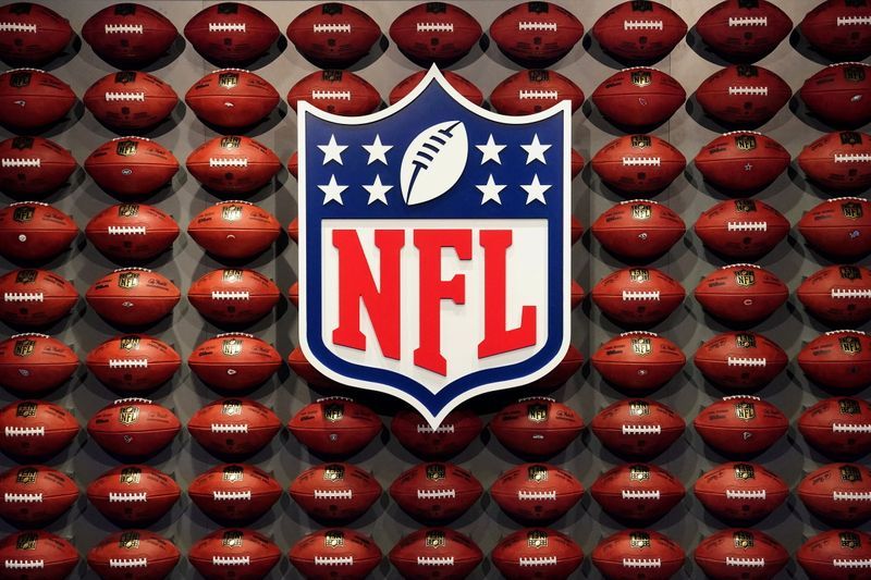NFL - New season kicks off amid rift over COVID-19 vaccines, testing