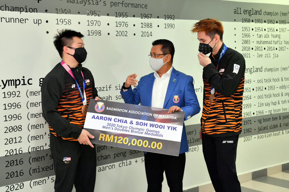 Windfall for Malaysia’s Olympic, Paralympic shuttlers who won medals