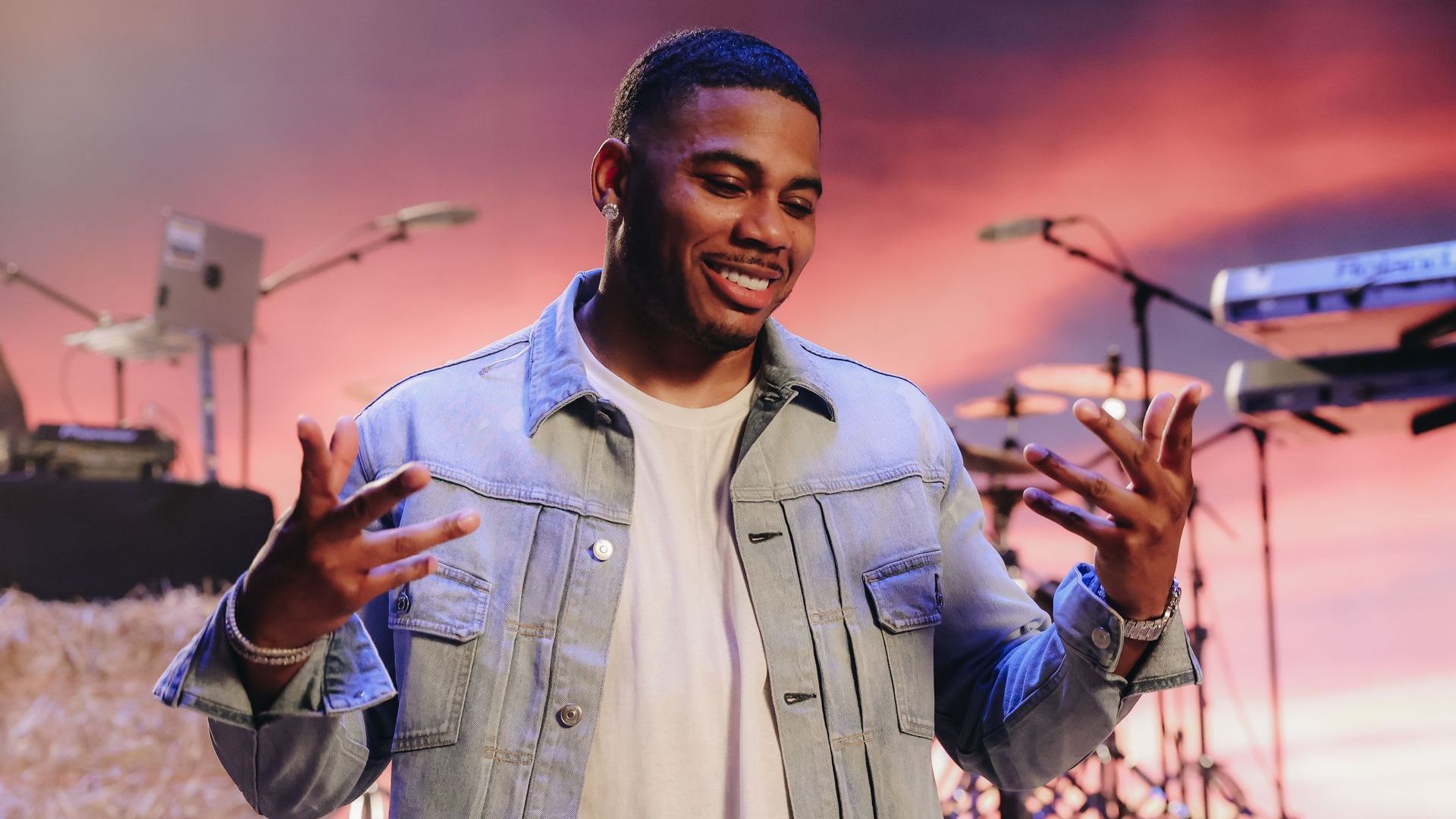 Nelly Among Celebrities Receiving Burger King Meal as Fast Food Chain Bans 120 Artificial Ingredients