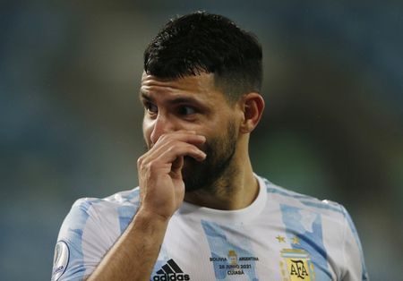 Soccer-Aguero has no Barca regrets despite Messi exit