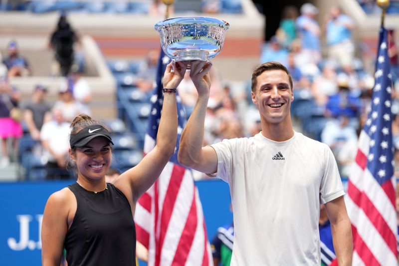 Tennis-Salisbury and Krawczyk reunited to claim U.S. Open mixed doubles