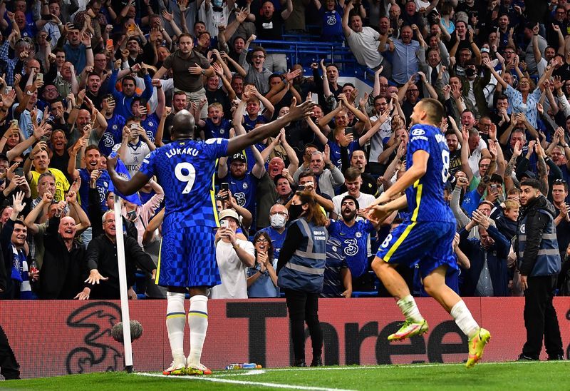 Soccer-Lukaku, Kovacic break Stamford Bridge ducks as Chelsea beat Villa 3-0