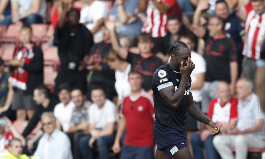 Football: Antonio sees red in West Ham's scoreless draw at Southampton