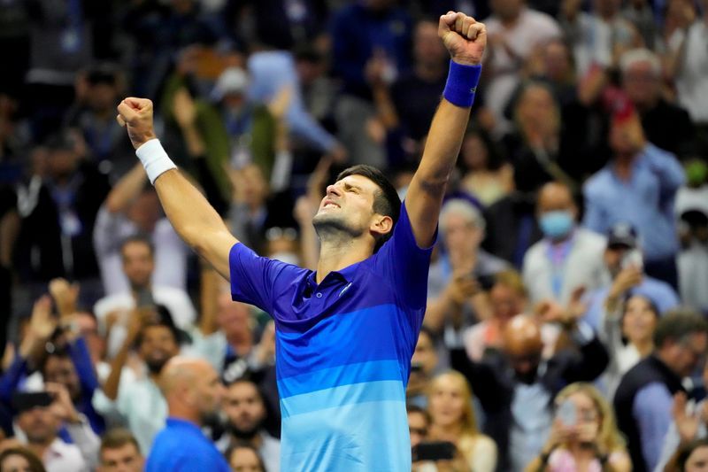 Tennis-On verge of surpassing Federer and Nadal, Djokovic still not No. 1 in fans' hearts