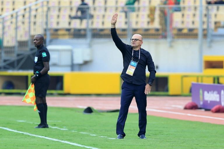 Zimbabwe sack Croatian Logarusic after poor World Cup results