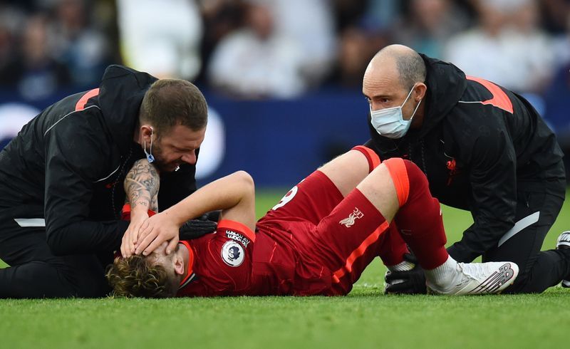 Soccer-Liverpool's Klopp says Elliott's ankle 'not in the right place anymore'