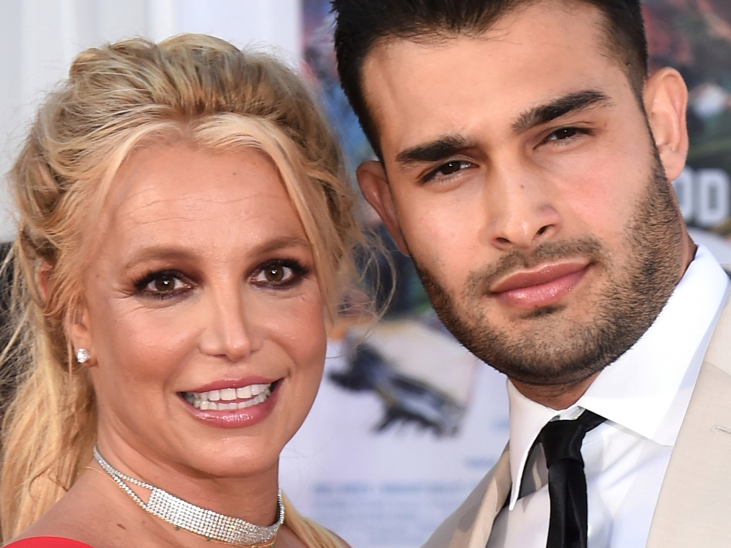 Britney Spears’s Boyfriend Is Telling Everyone to Calm Down After Latest Instagram Post