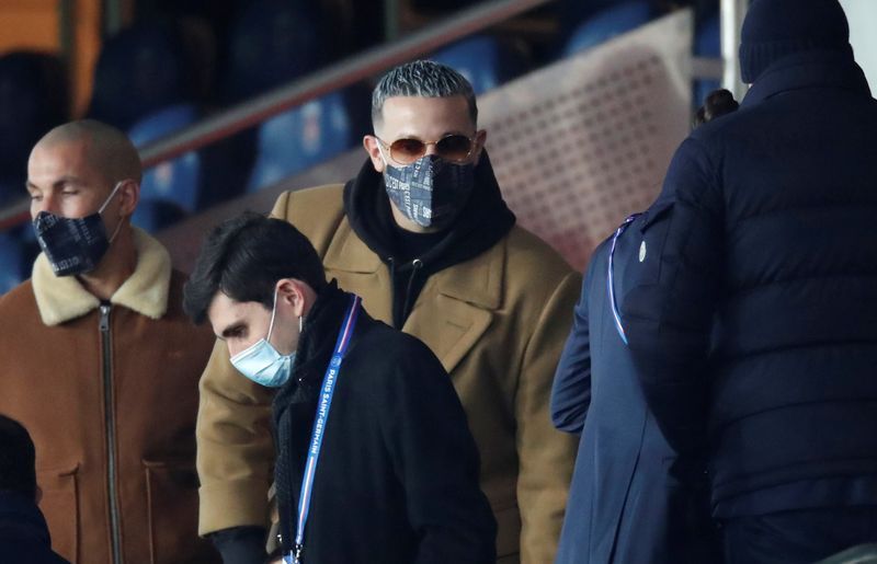 Soccer-DJ Snake hisses at PSG for replacing Collins number as entrance music