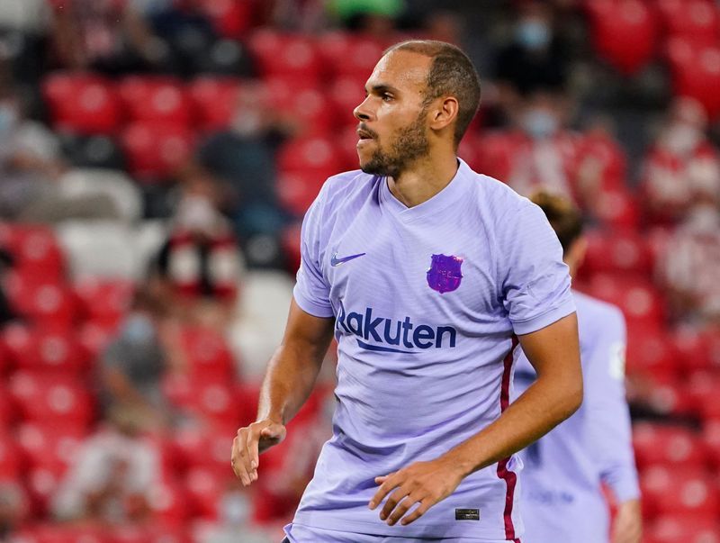 Soccer-Braithwaite faces knee surgery in new injury blow to Barca attack