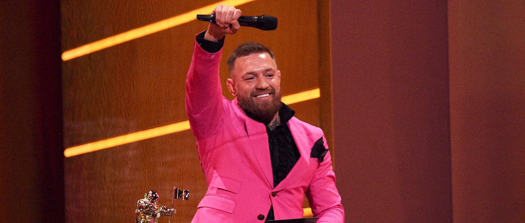 Conor McGregor Denies Trying To Fight ‘Vanilla White Rapper’ Machine Gun Kelly At The VMAs