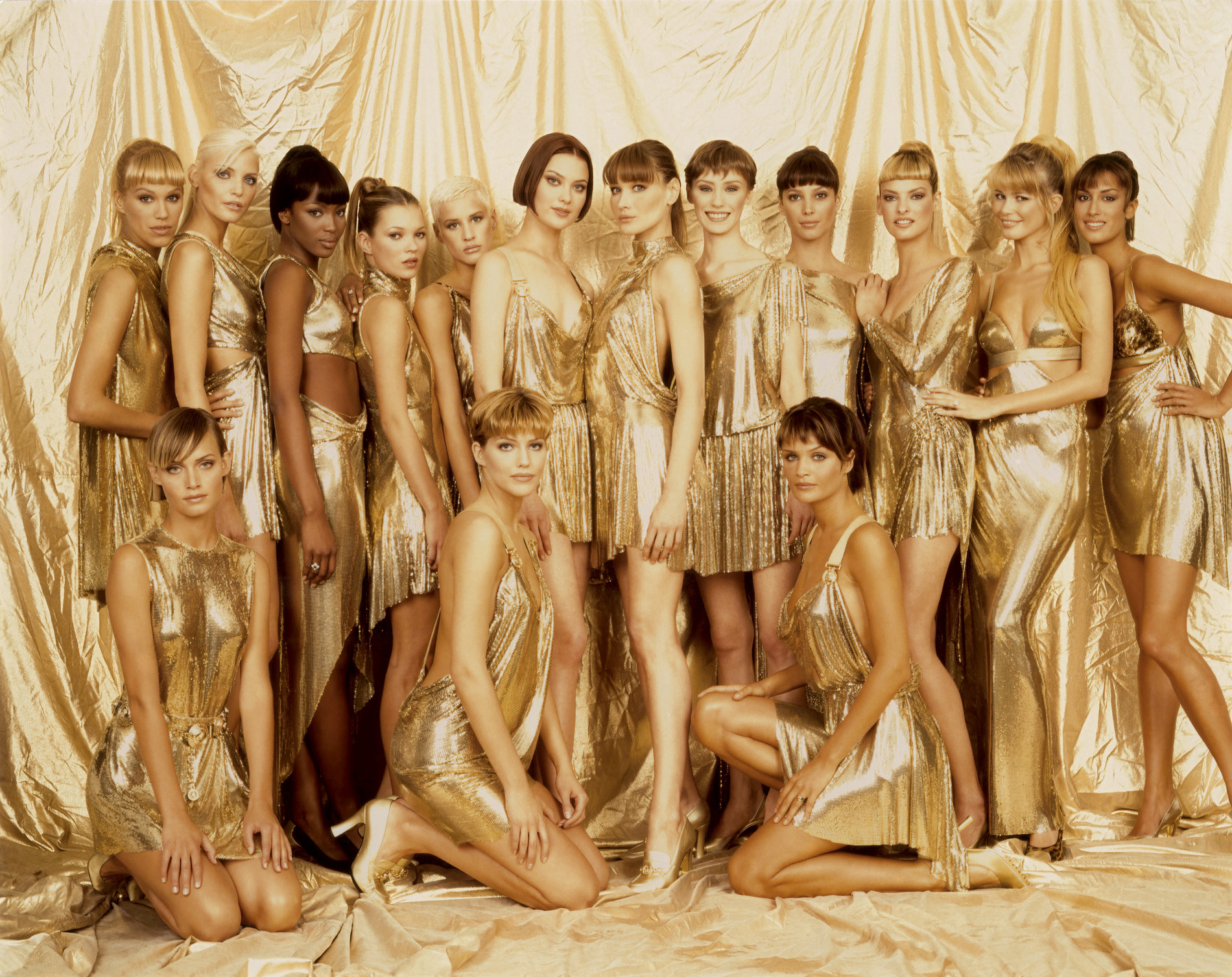 The Best Fashion Photography From The ’90s, According To Curator Claudia Schiffer