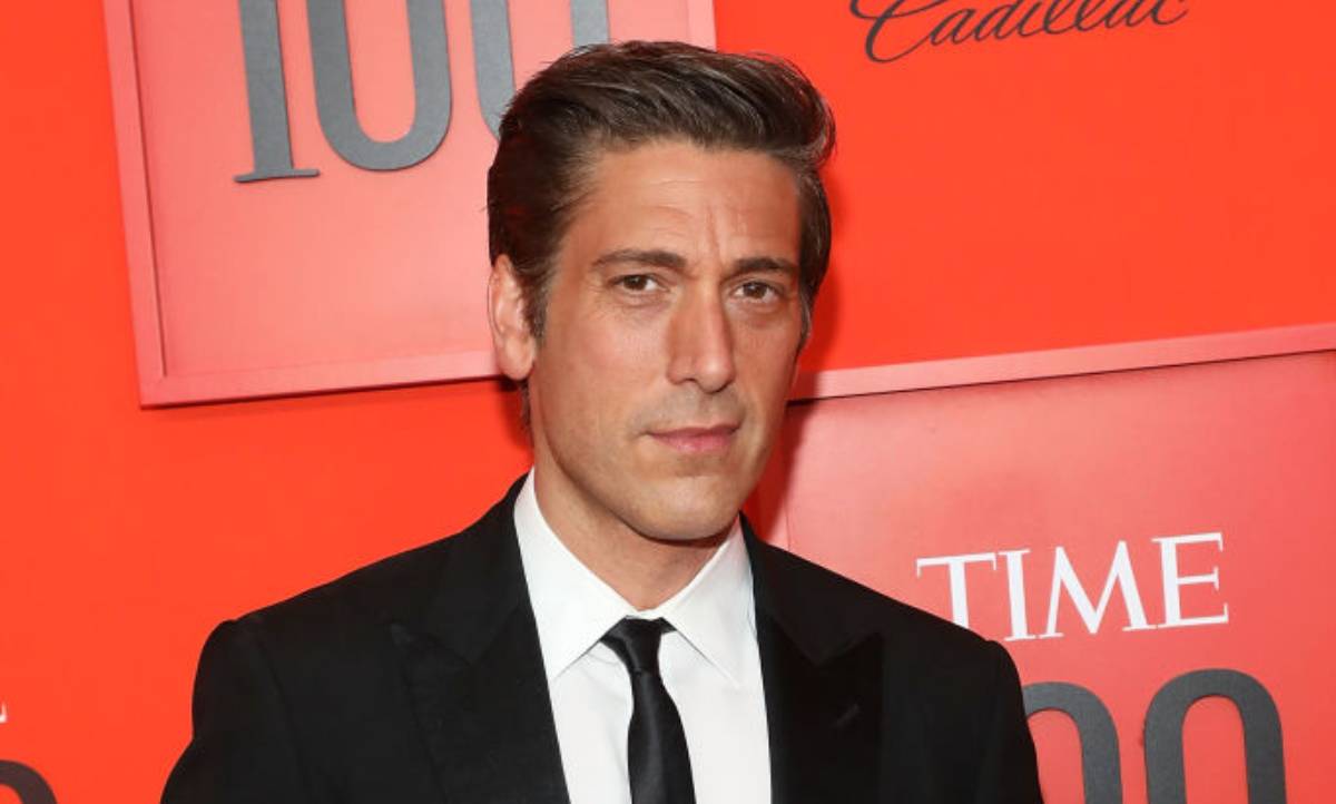 David Muir sparks concern he's leaving ABC News