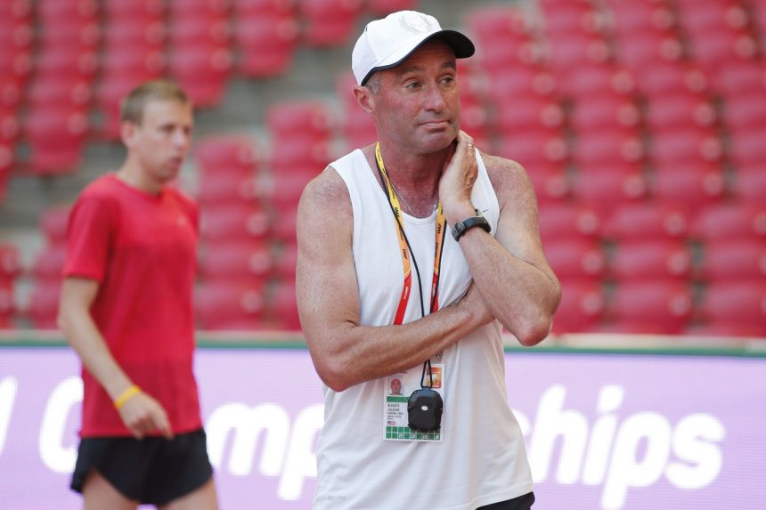Athletics: Coach Alberto Salazar loses CAS appeal against suspension for doping offences