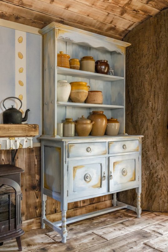 Airbnb x Disney recreate Hundred Acre Wood Treehouse from Winnie the Pooh