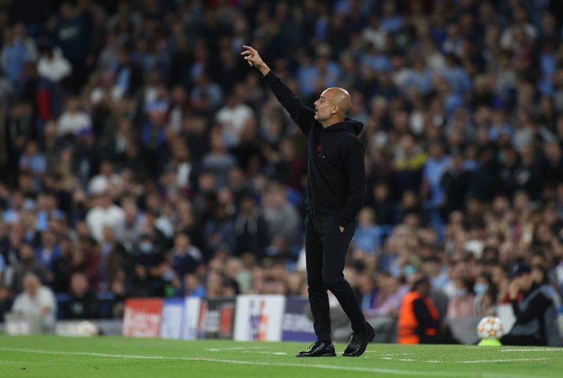 Soccer-City fans tell Guardiola to stick to coaching