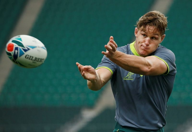 Rugby-Wallabies 'great' Hooper sets leadership standard for Australia