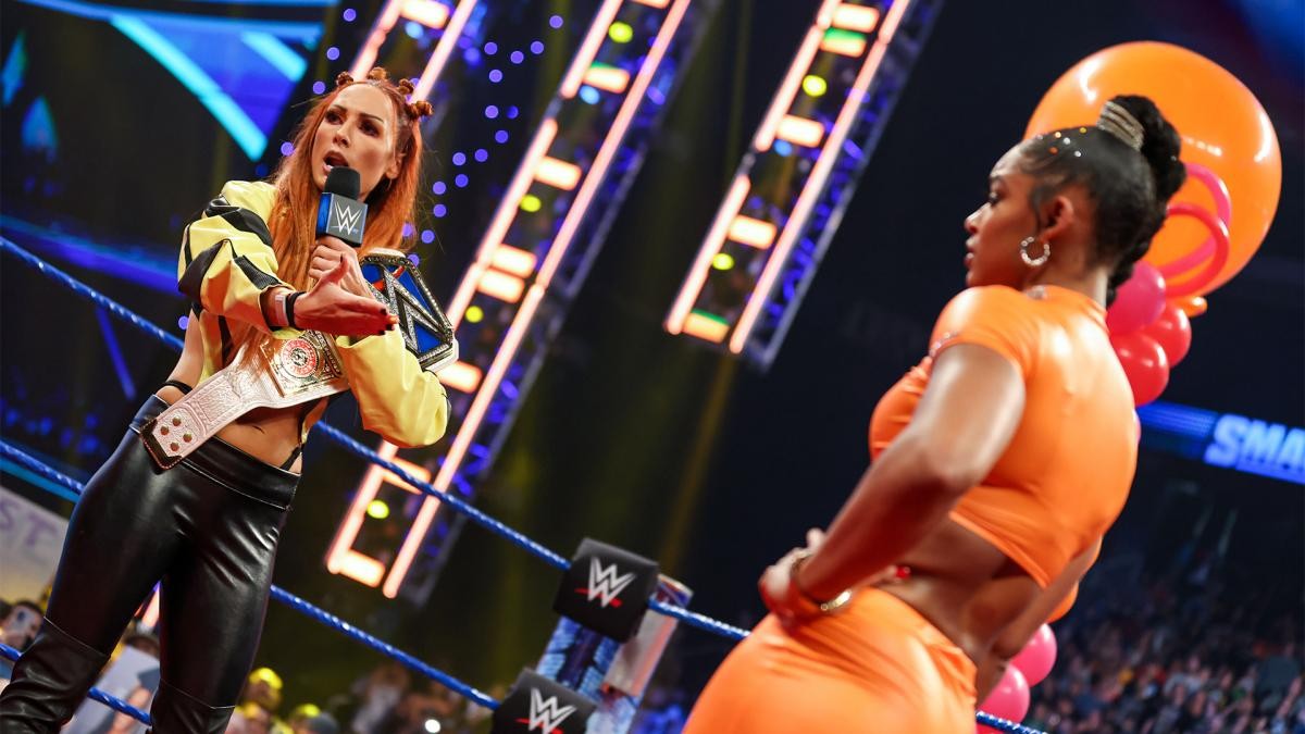 WWE SmackDown results, grades: Becky Lynch ruins Bianca Belair homecoming after Kane return