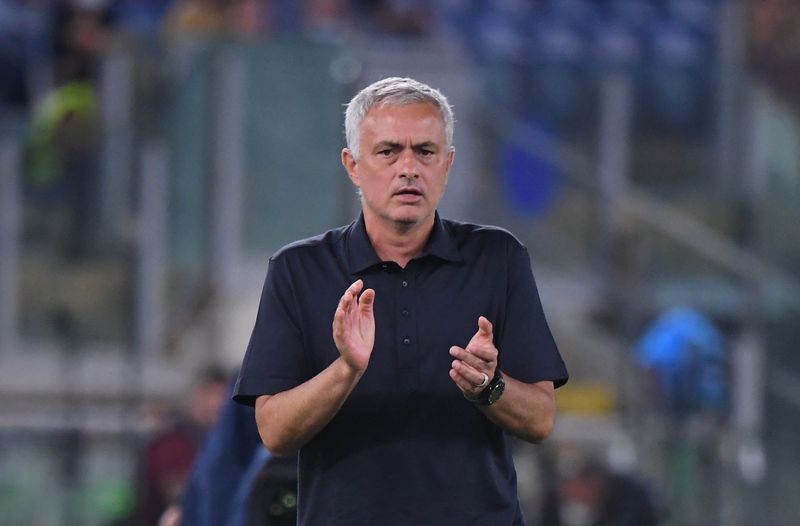 Soccer-Mourinho believes there is more to come from Roma despite perfect start