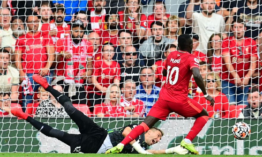Football: Klopp hails Mane's 100th Liverpool goal as 'massive achievement'