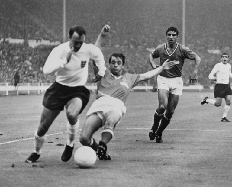 Former England great Jimmy Greaves dies aged 81
