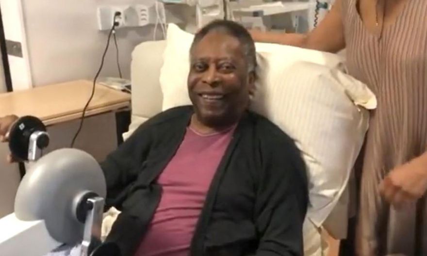 Football: Pele continues recovery, undergoes physiotherapy in hospital