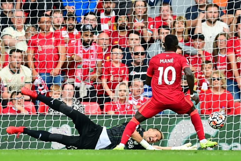 African players in Europe: 100-goal Mane punishes Palace again