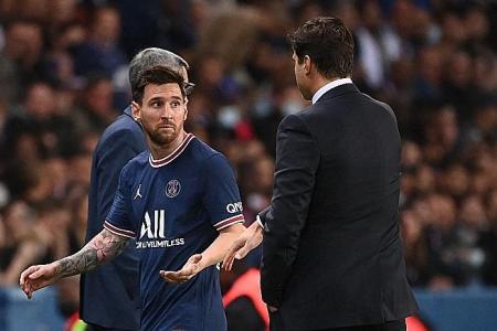 Pochettino defends Messi substitution