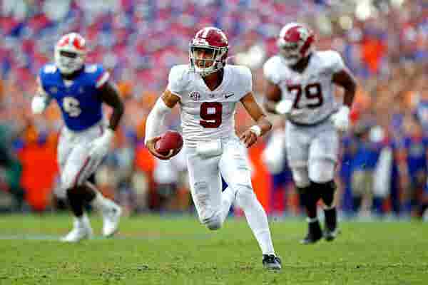 Alabama Barely Edges Out Florida in SEC Opener